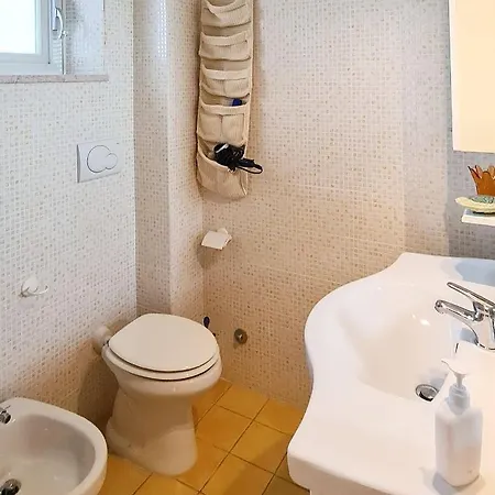 Il Poggiolo Di Levante - Piscina E Ombrellone Spiaggia Prima Fila Incluso Marcelli Exterior photo