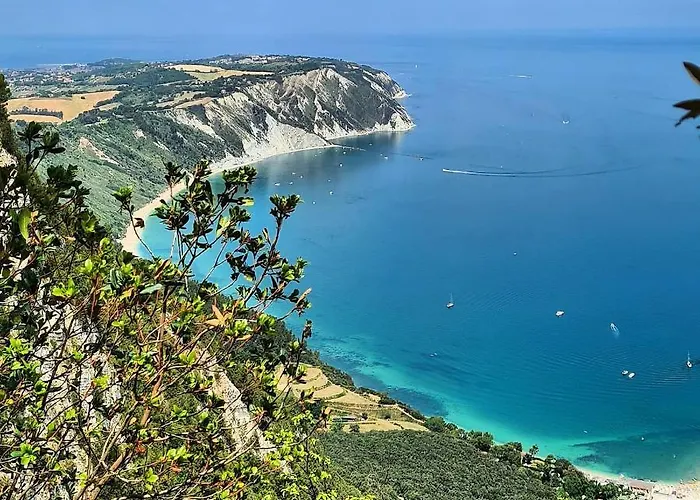 Il Poggiolo Di Levante - Piscina E Ombrellone Spiaggia Prima Fila Incluso